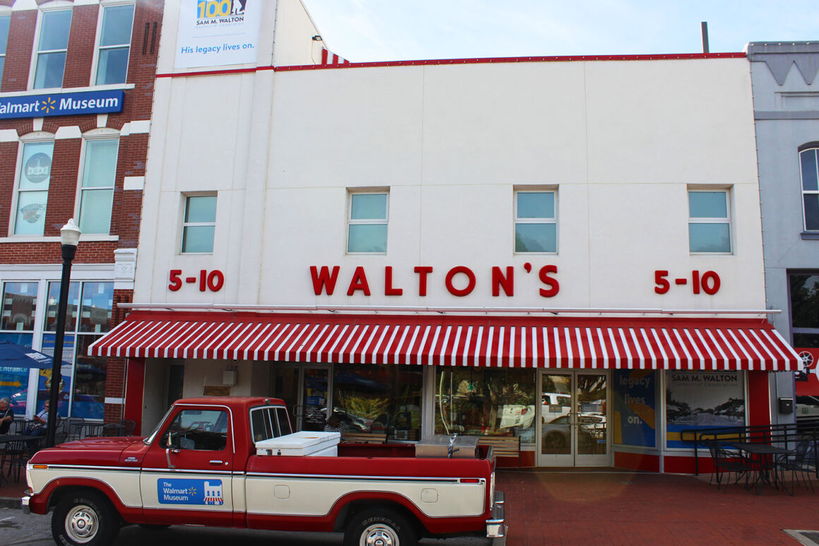 Walton's 5 & 10 Bentonviller, AR