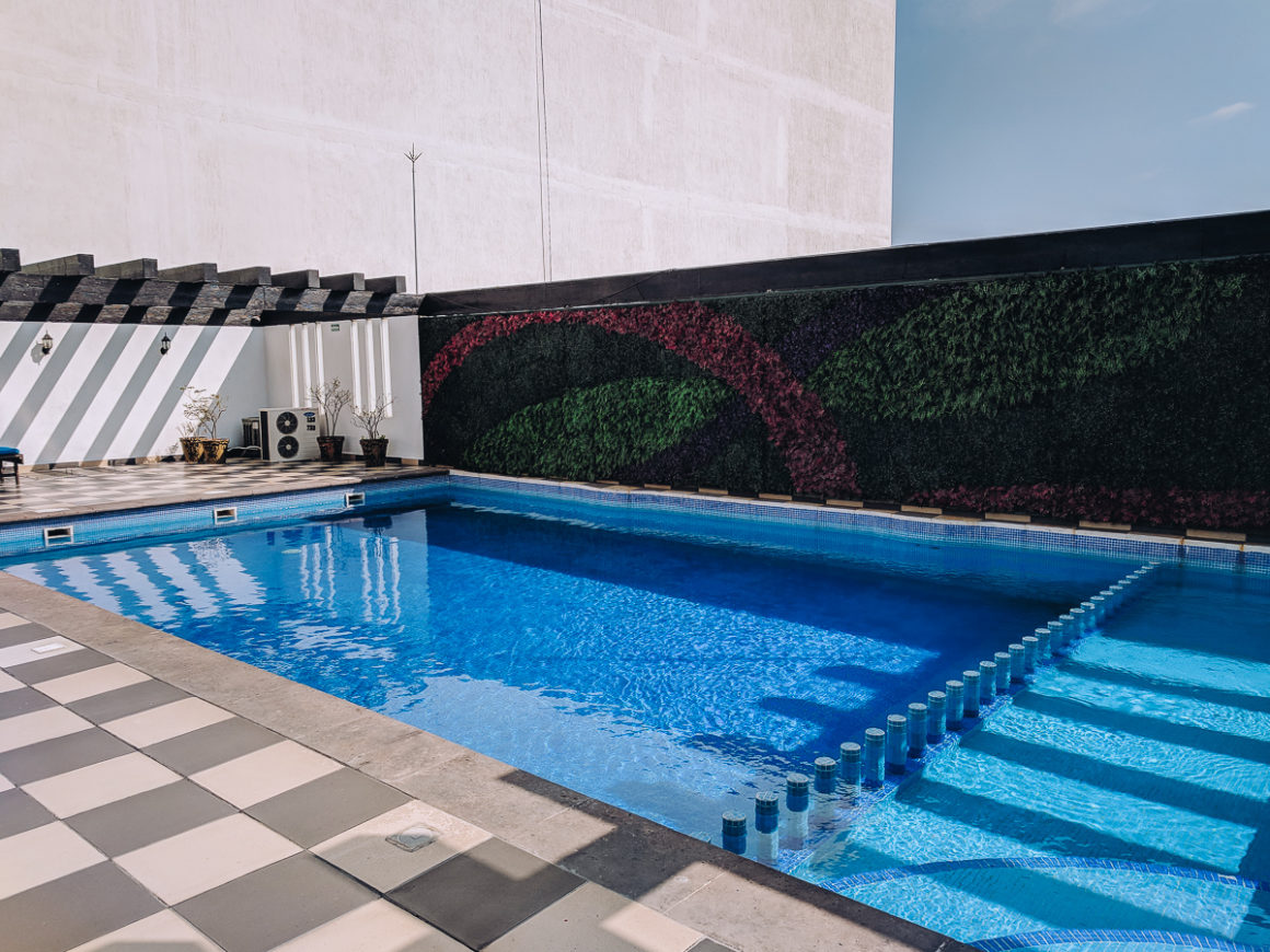Hotel Morales Rooftop Pool
