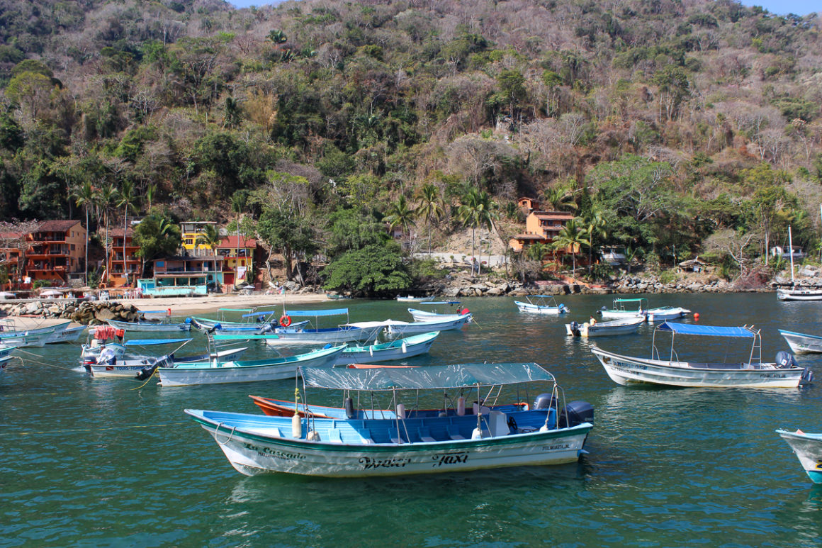 Boats in the water at Boca de Tomatlán, near Puerto Vallarta