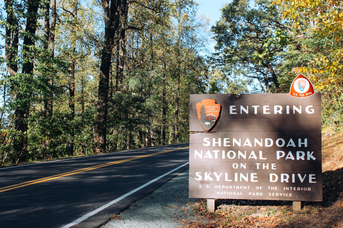 Shenandoah National Park sign in Virginia