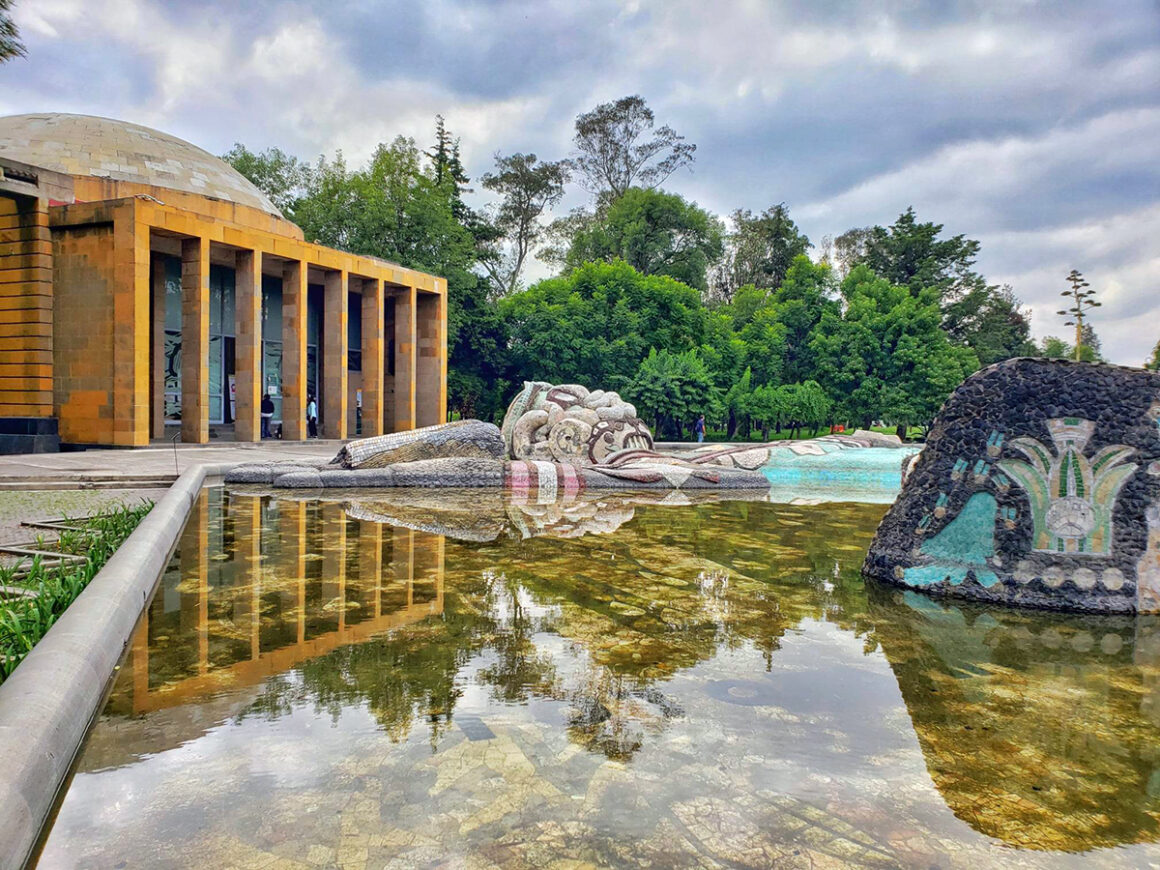 the water origin of life sculpture in Chapultepec Park Mexico City