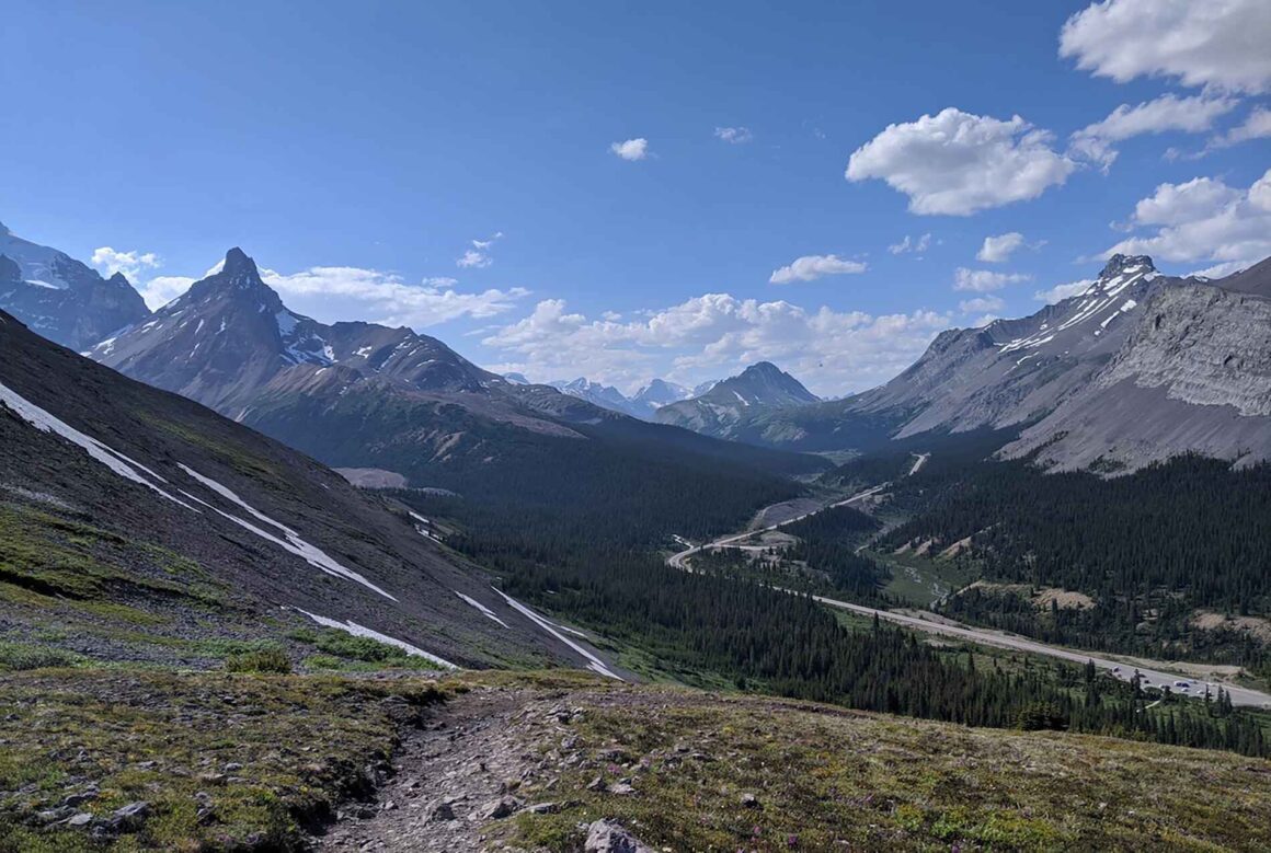 The view from Parker Ridge Trail near Banff