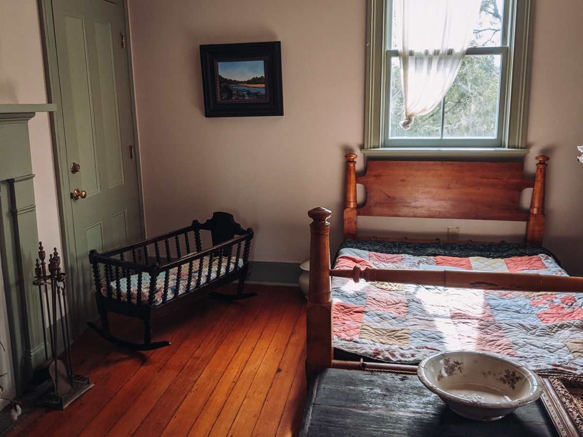 a colonial bedroom at Stony Landing House Berkeley County SC